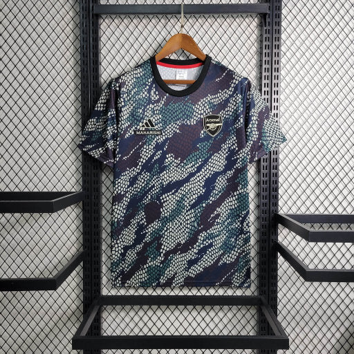 Camisa Arsenal Pré Jogo Maharishi 23/24 - Adidas Torcedor Masculina - Lançamento