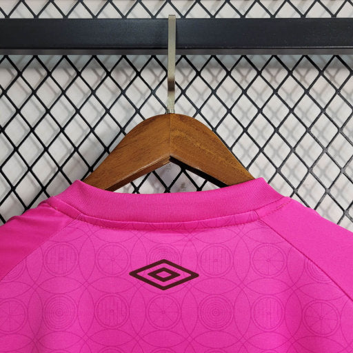 Camisa Fluminense Outubro Rosa 23/24 - Umbro Torcedor Masculina - Lançamento