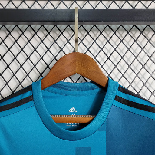 Kit Infantil Real Madrid Third 17/18 - Retro