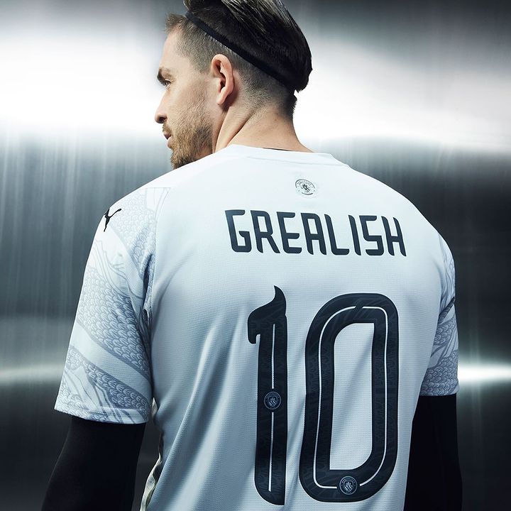 Camisa Manchester City Edição Ano do Dragão 24/25 - Puma Torcedor Masculina - Lançamento