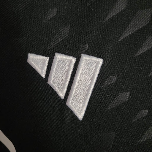 Camisa Real Madrid Goleiro 23/24 - Preto