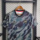Camisa Arsenal Pré Jogo Maharishi 23/24 - Adidas Torcedor Masculina - Lançamento
