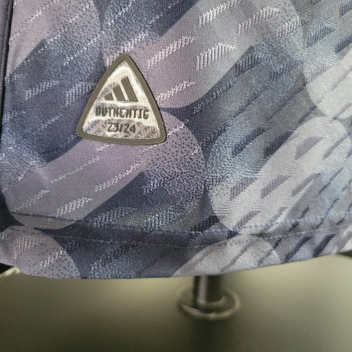 Camisa Real Madrid Away 23/24 - Versão Jogador Masculina