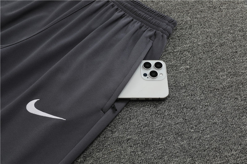 Conjunto de Treino Tottenham 24/25 Nike - Lançamento