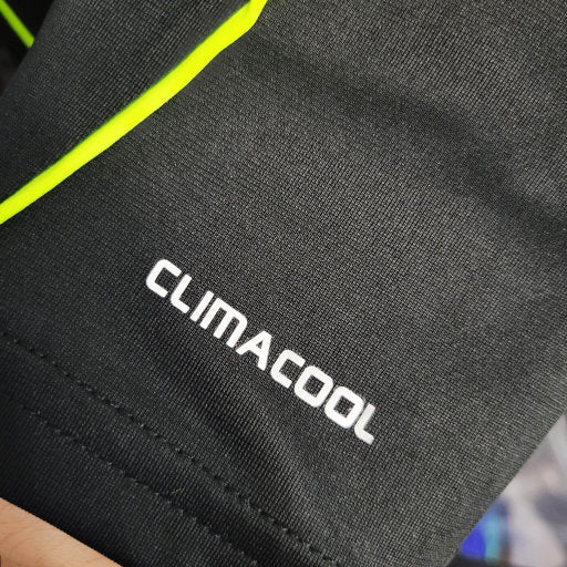 Camisa Real Madrid Away 09/10 - Versão Retro