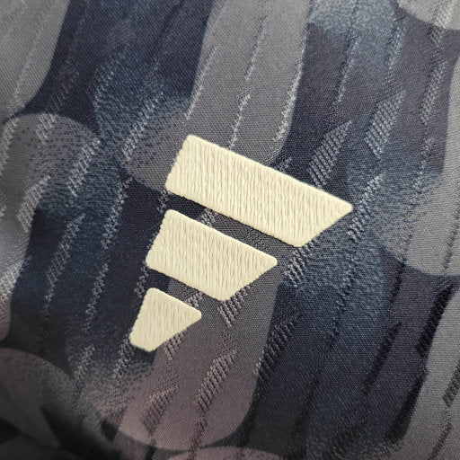 Camisa Real Madrid Away 23/24 - Versão Jogador Masculina