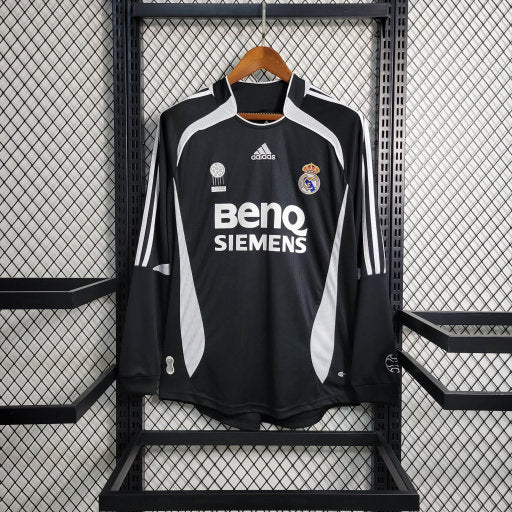 Camisa Real Madrid Away 06/07 - Versão Retro Manga Comprida