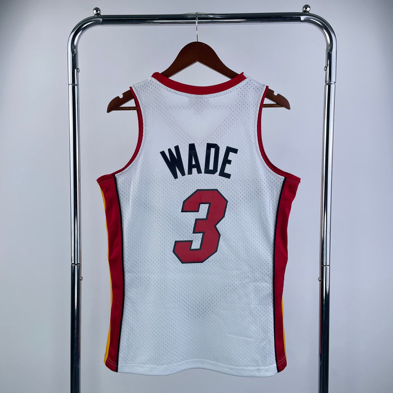 Regata NBA Miami Heat 05/06 - Wade 5 White Hardwood - Mitchell & Ness