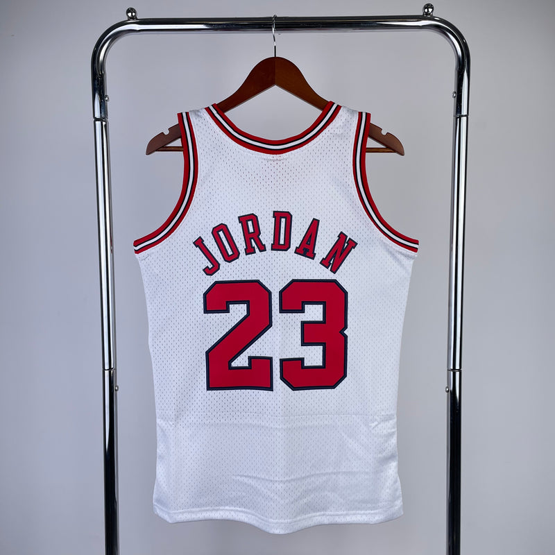 Regata NBA Chicago Bulls 97/98 - White Hardwood - M&Ness