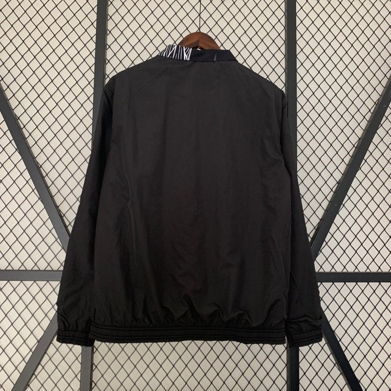 Jaqueta Corta Vento Reversível Real Madrid Dragão 23/24 - Preto