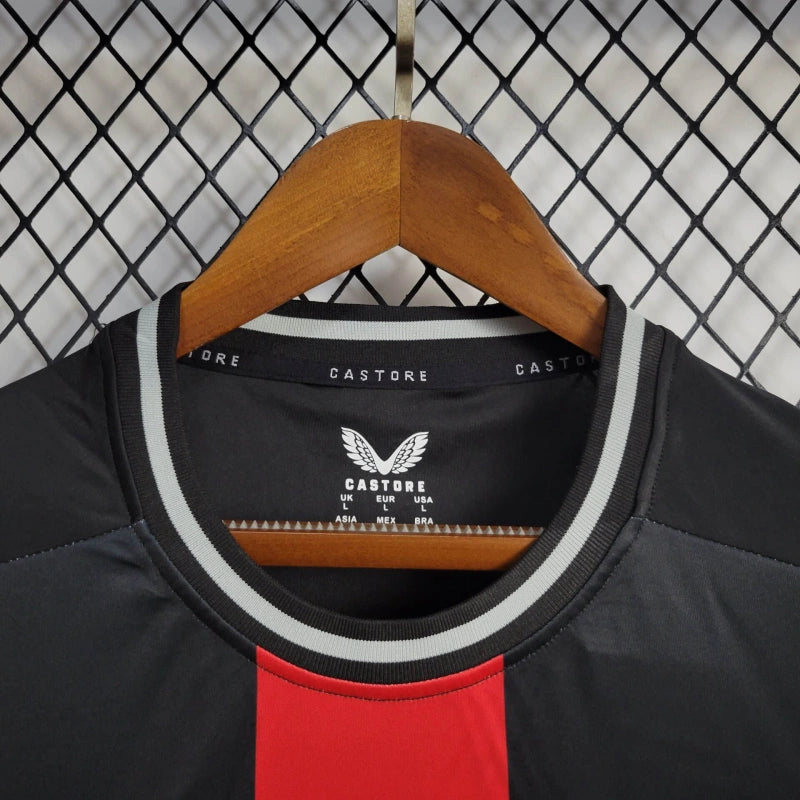 Camisa Bayer Leverkusen Home 23/24 - Castore Torcedor Masculina