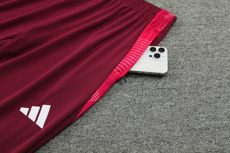 Conjunto de Treino Bayern de Munique 24/25 Adidas - Lançamento