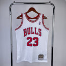 Regata NBA Chicago Bulls 97/98 - White Hardwood - M&Ness