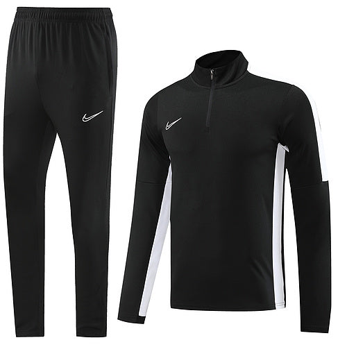 Conjunto de Treino Nike Anorak 2023 - Preto