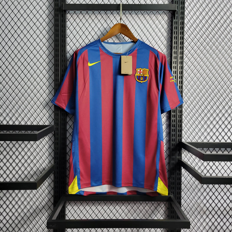 Camisa Barcelona Titular 05/06 - Retro